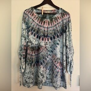 Live and Let Live Tie-Dye Long Sleeve Top